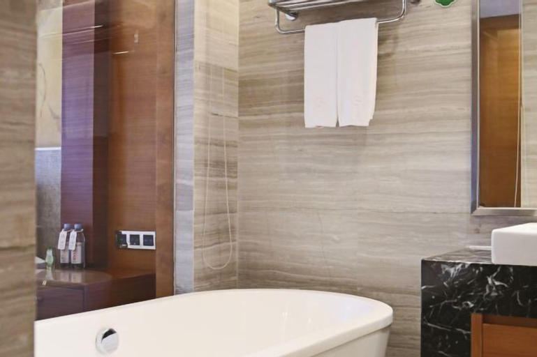 Bathroom 4