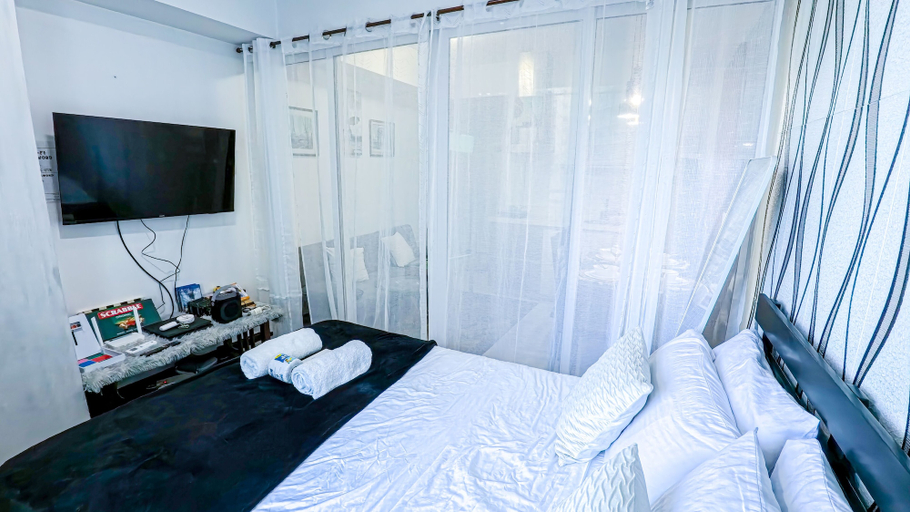 Room 5, Stunning 1-bed Apartment in Paranaque, Parañaque