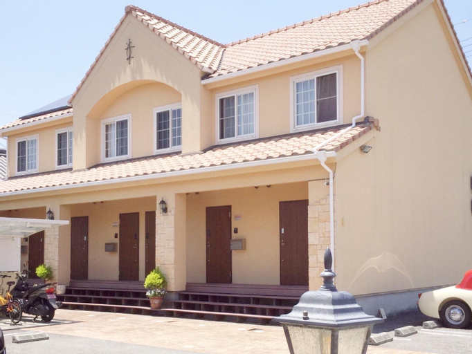 Apartment Hotel Mimoza, Sumoto