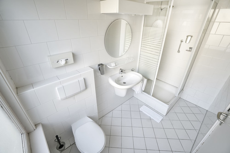 Bathroom 3, Tulip Inn Media Park Hilversum, Hilversum
