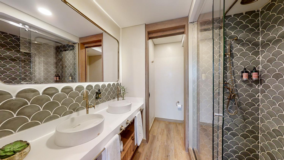 Bathroom 2, Origen Hotel Boutique, Medellín
