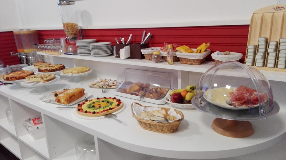 Food & Drinks 5, Hotel Centrale, Ascoli Piceno