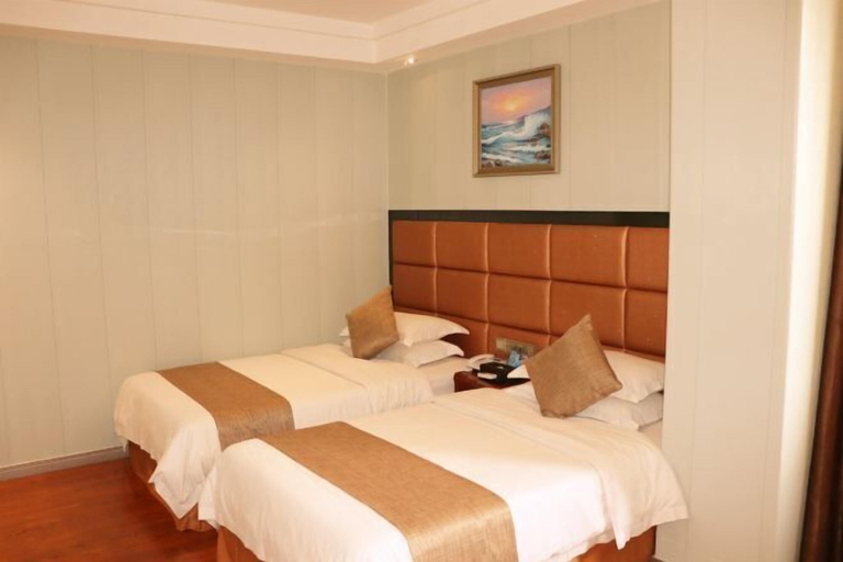 Bedroom 3, Baihua Holiday Hotel, Zhaoqing