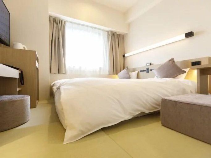 Bedroom 16