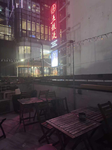 Restaurant 2