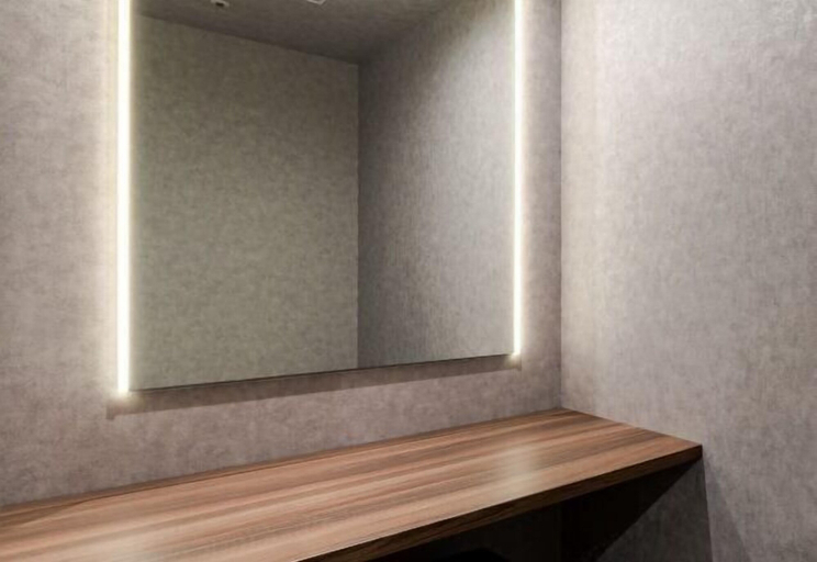 Bathroom 10