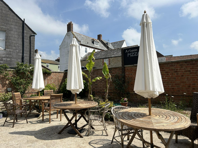 Others 4, Lord Nelson Hotel, Dorset