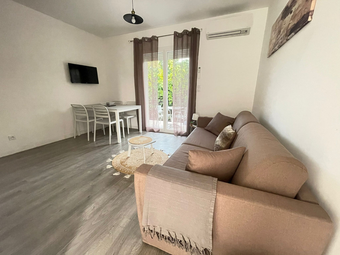 Others 4, appartement lido de la marana, Haute-Corse