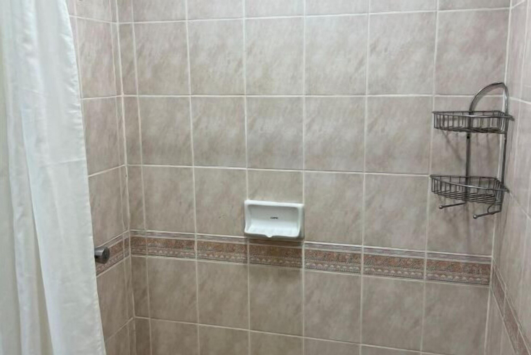 Bathroom 22