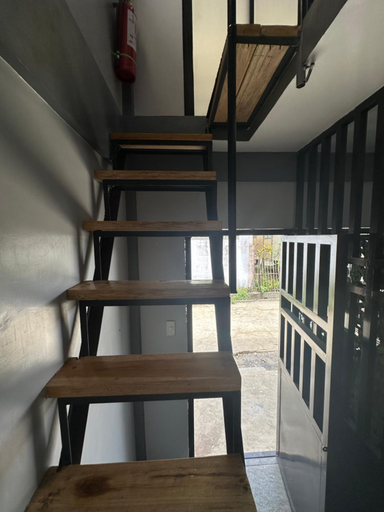 Others 3, MG Homestay, Burgos