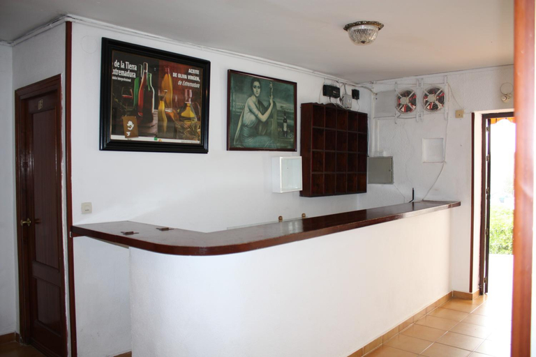 Others 5, Hostal Tamarindos, Huelva