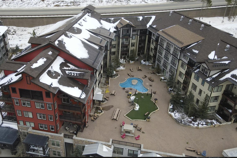 Founders 2 Bedroom Condo, Grand