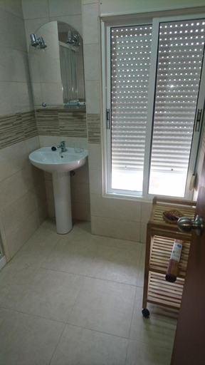 Others 4, Hostal Tamarindos, Huelva