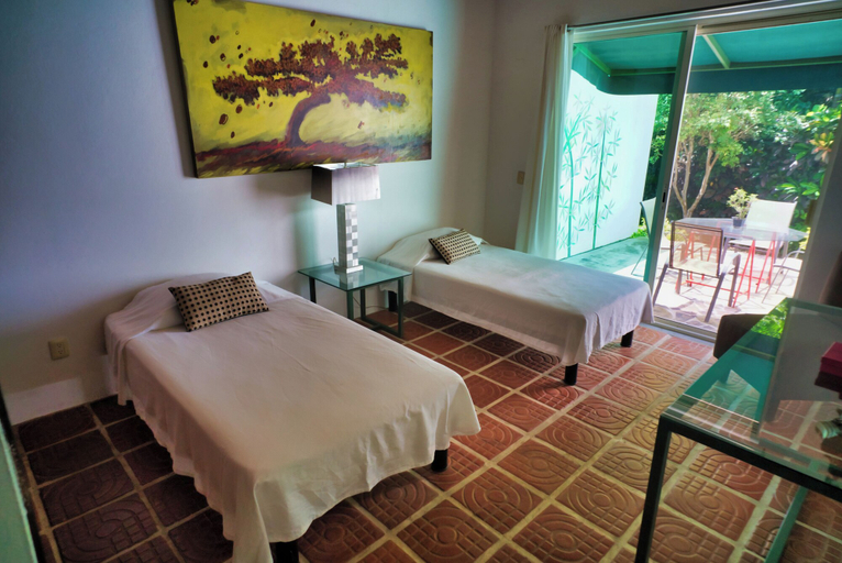 Bedroom 3, Arroyos Verdes, Compostela