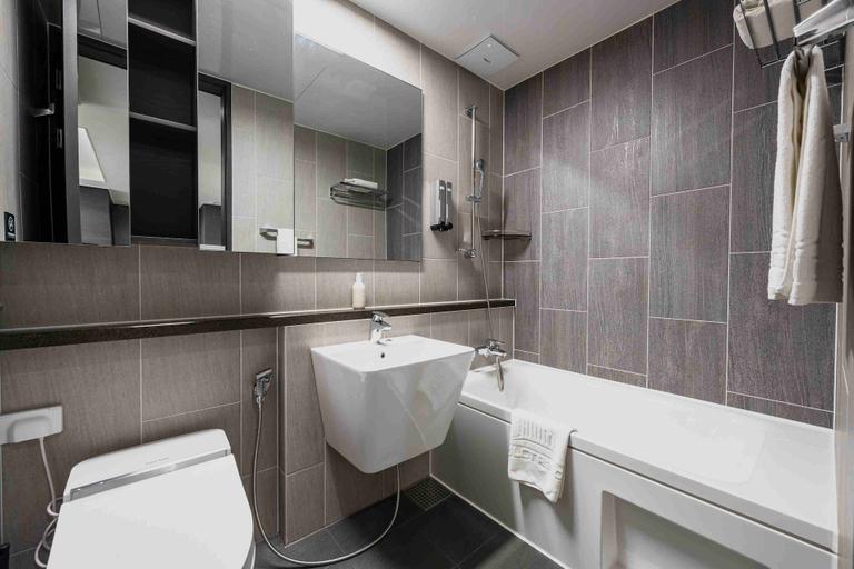 Bathroom 4, Odays Osiria Residence, Gijang