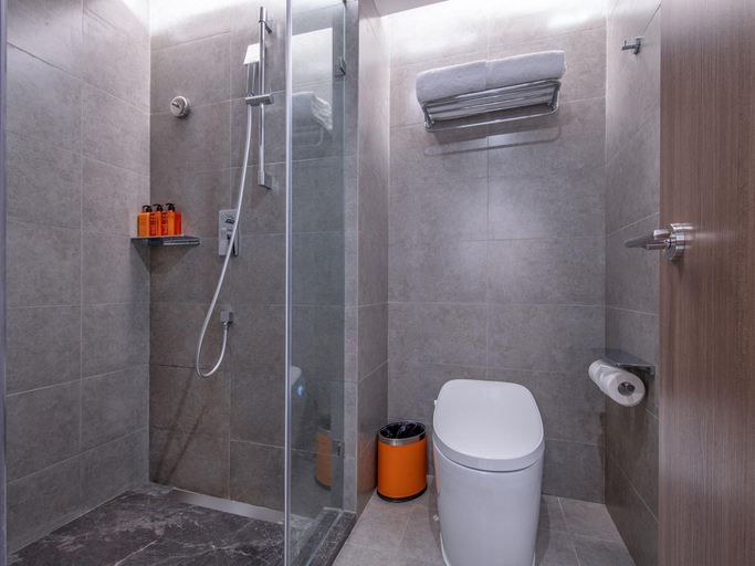 Bathroom 3, Orange Hotel Chengdu Jinniu Wanda, Chengdu
