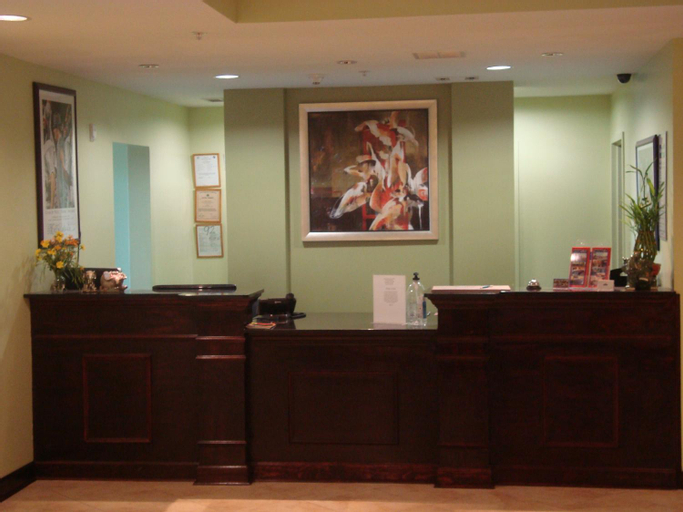 Public Area 2, Ambassador Inn & Suites, Tuscaloosa