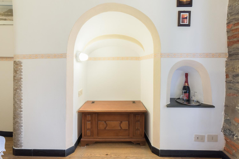 Others 4, The Vernazza Main Plaza - Rooms & Suites, La Spezia