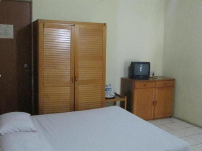 Bedroom 2, Hotel Lautze Indah, Central Jakarta