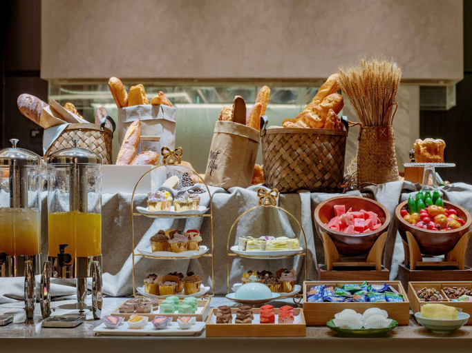 Food & Drinks 5, Park Inn Beijing Tongzhou Universal Studio Resort, Beijing