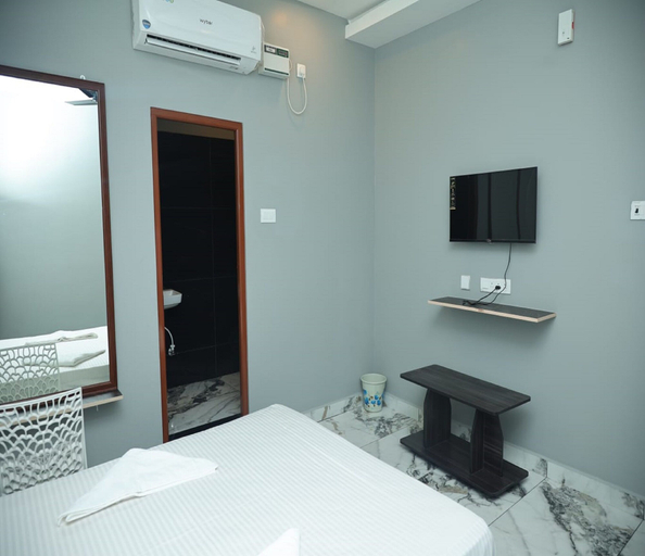Bedroom, Hotel Bees, Puducherry