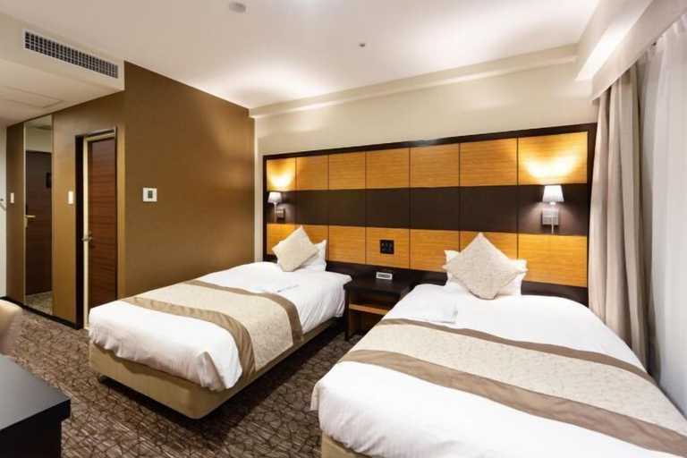 Bedroom 30