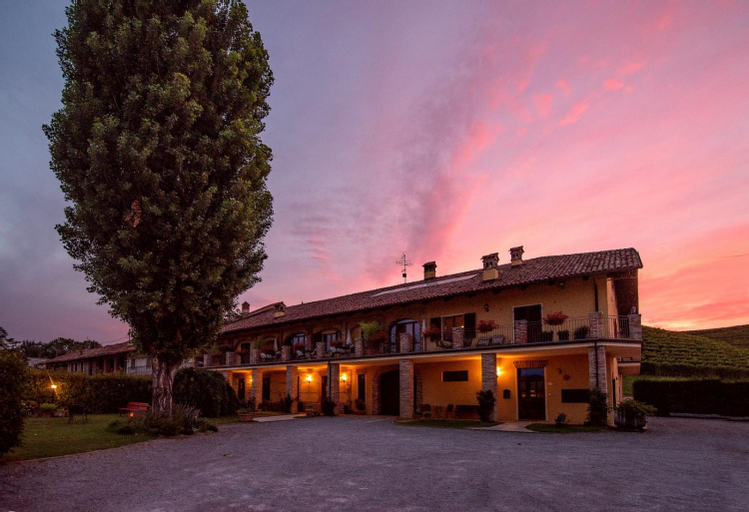 Cascina Rocca Agriturismo B&B, Cuneo