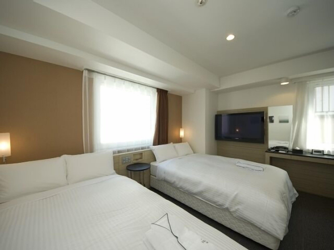 Bedroom 13