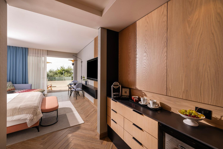 Bedroom 4, Almond Hotel - Adults only