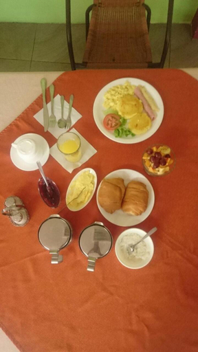 Food & Drinks 5, Grand Hotel Paraiso Insular 1, San Cristóbal