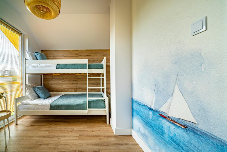 5, Rewa House, Puck