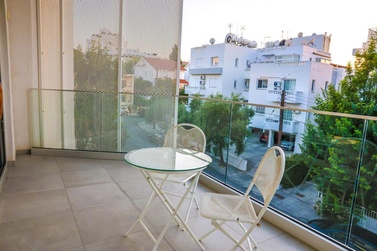 Others 3, Luxury Stay