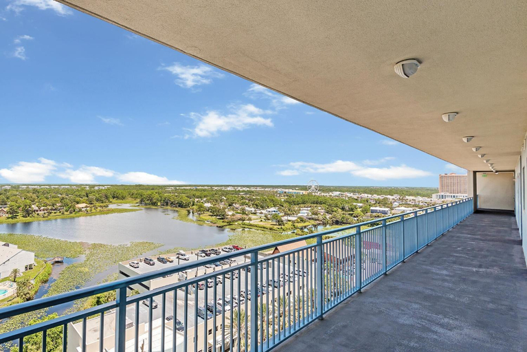 Others 5, OCEAN FRONT CONDO w INCREDIBLE VIEWS, Bay