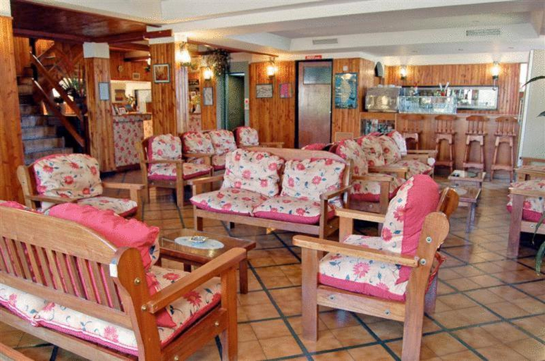 Public Area 2, Ruca Cheli Village Ski Hotel, Bariloche