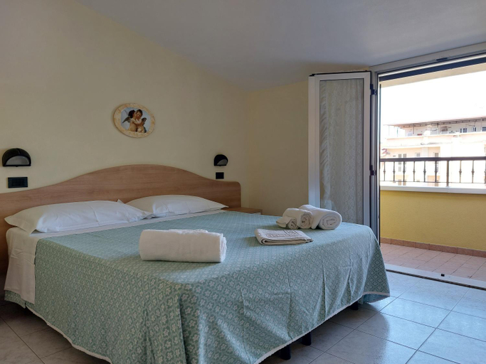 Bedroom 2, Hotel Villa Aurora, Rimini