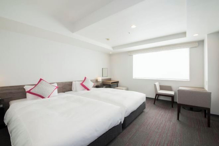 Bedroom 13