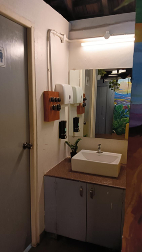 Bathroom 3, Jambul House, North Goa