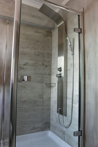 Bathroom 4, Alexandros Villa, Crete
