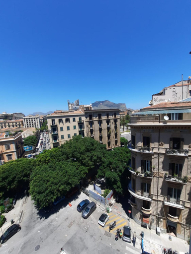Others 4, LE CAMERE DI VIA MECCIO, Palermo