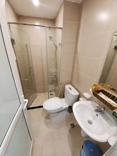 Bathroom 4, asahi Luxstay-flc Greenhome 3 Br Apartment, Từ Liêm