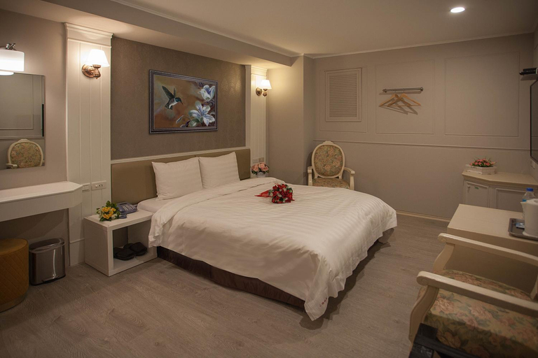 Others 5, Showart Hotel, Taipei City