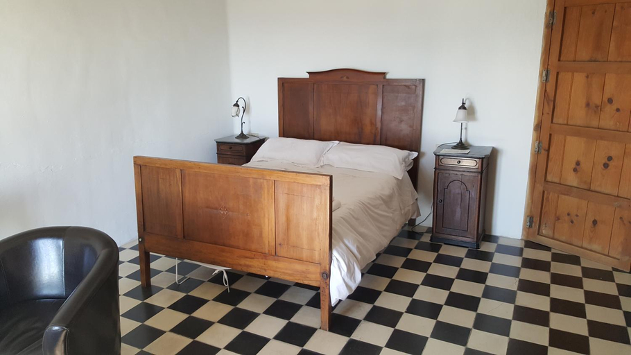Bedroom 3, Las Chimeneas, Granada