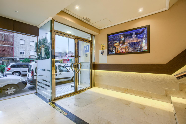 Lobby 5, Hostal Castilla Fuenlabrada, Madrid