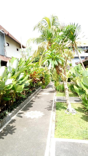 Others 5, Happy Inn 2, Gianyar