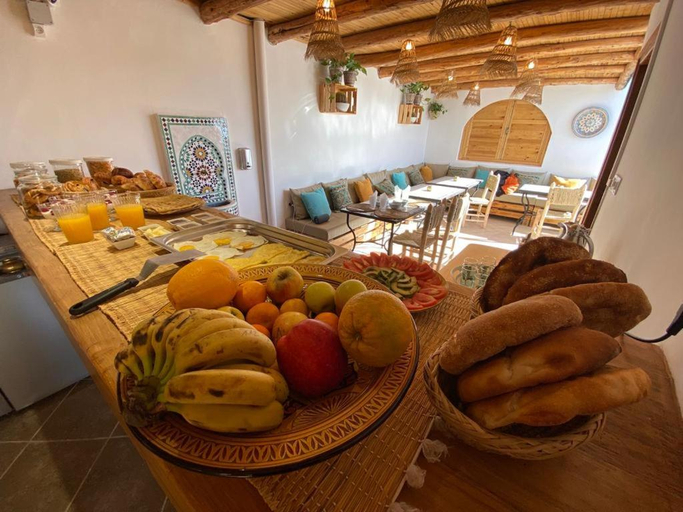 Food & Drinks 2, MAKTUB SURF HOUSE, Agadir-Ida ou Tanane