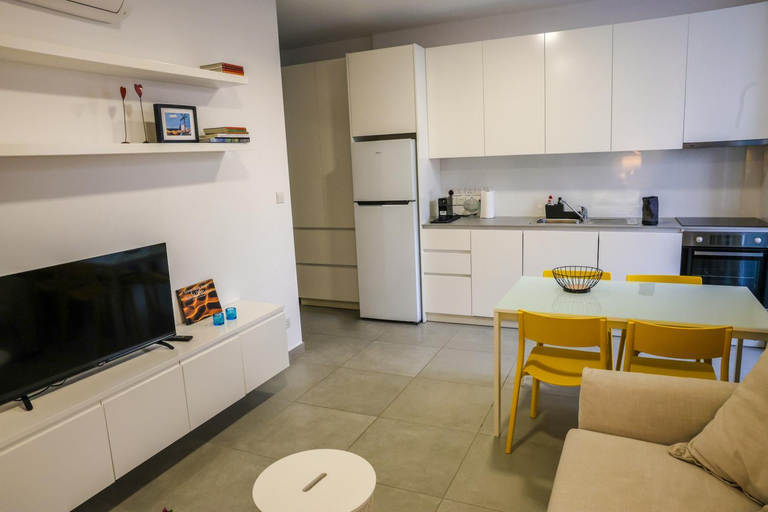 Others 2, Luxury Stay