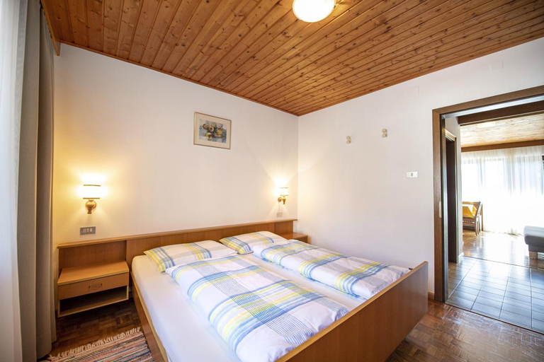 Bedroom 2, Apartments Praruf, Bolzano