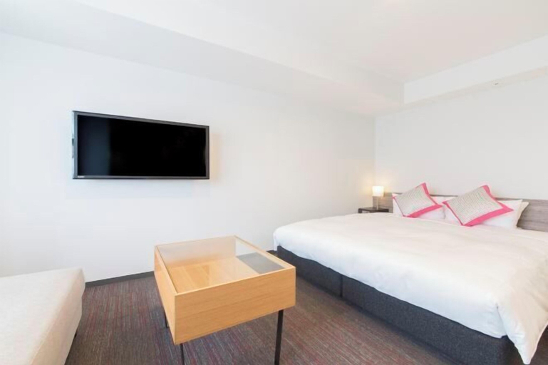 Bedroom 13