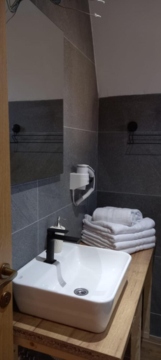 Bathroom 3, DANDELION HOUSE