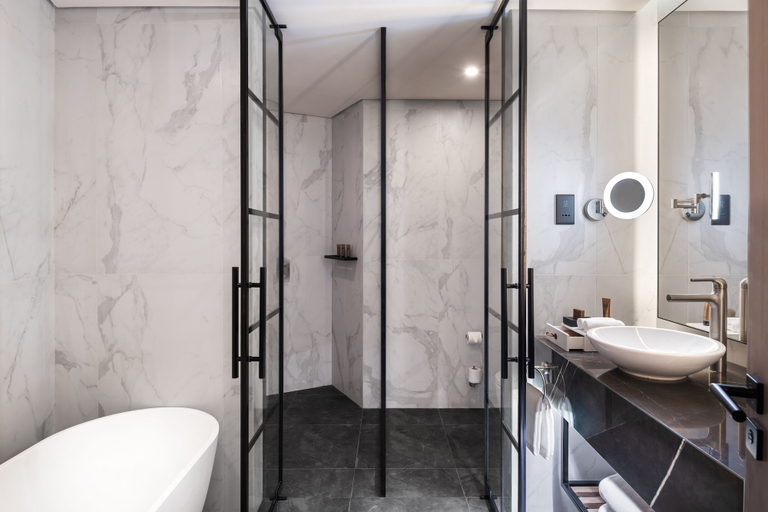 Bathroom 5, Paramount Hotel Midtown, Dubai